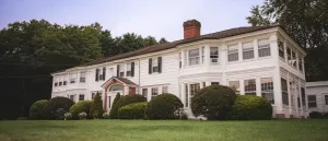 The Blackberry Inn, a historic colonial mansion in Norfolk, CT offers a variety of suites, rooms, and even a cottage. Breakfast served in the dining room each morning.